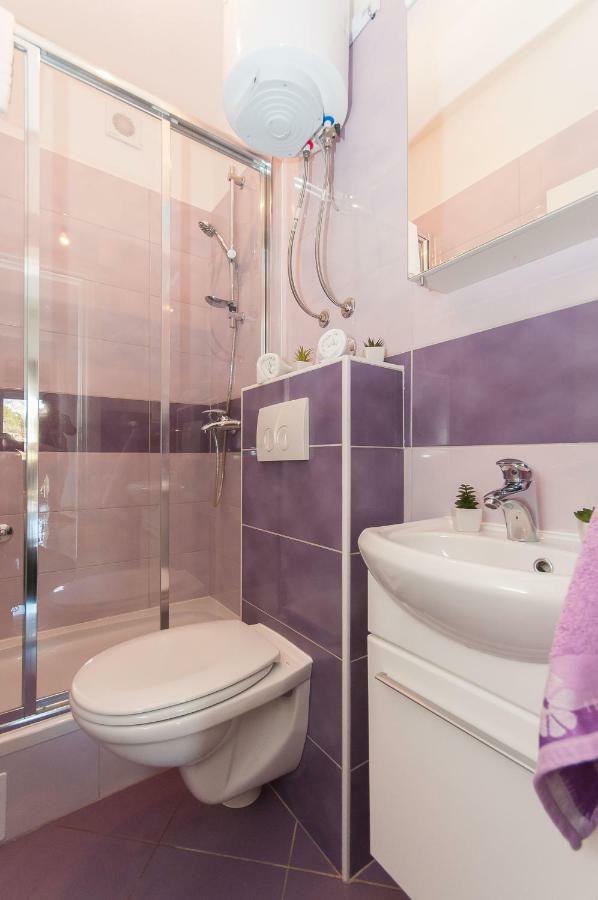 Apartment Ines 오미스 외부 사진